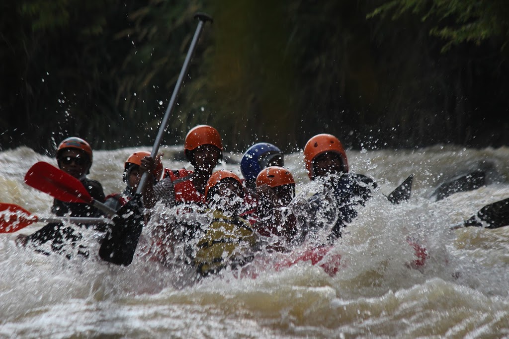 Jelajah Sungai Way Besai - Full Day Rafting Bersama WB
